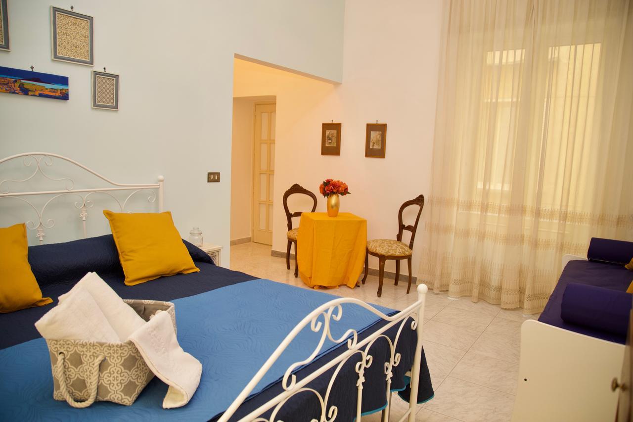 La Terrazza Di Dante Bed and Breakfast Neapol Zewnętrze zdjęcie