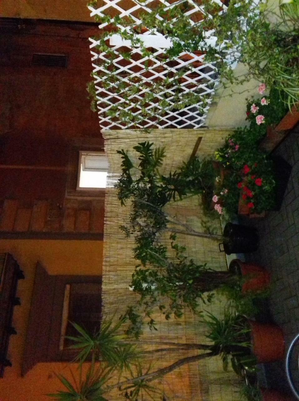 La Terrazza Di Dante Bed and Breakfast Neapol Zewnętrze zdjęcie