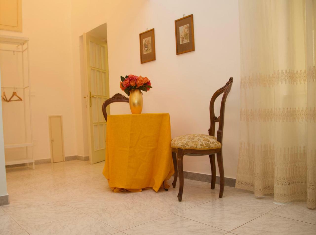 La Terrazza Di Dante Bed and Breakfast Neapol Zewnętrze zdjęcie